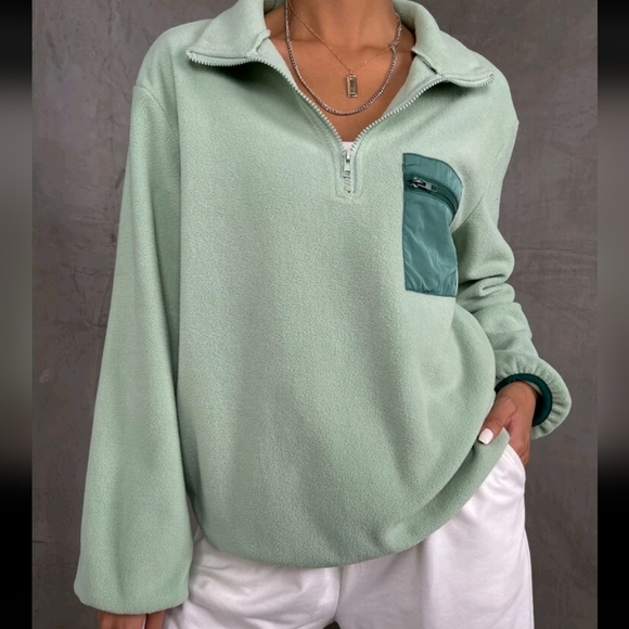 Tops - Color Block Quarter Zip Lantern Sleeve Pullover